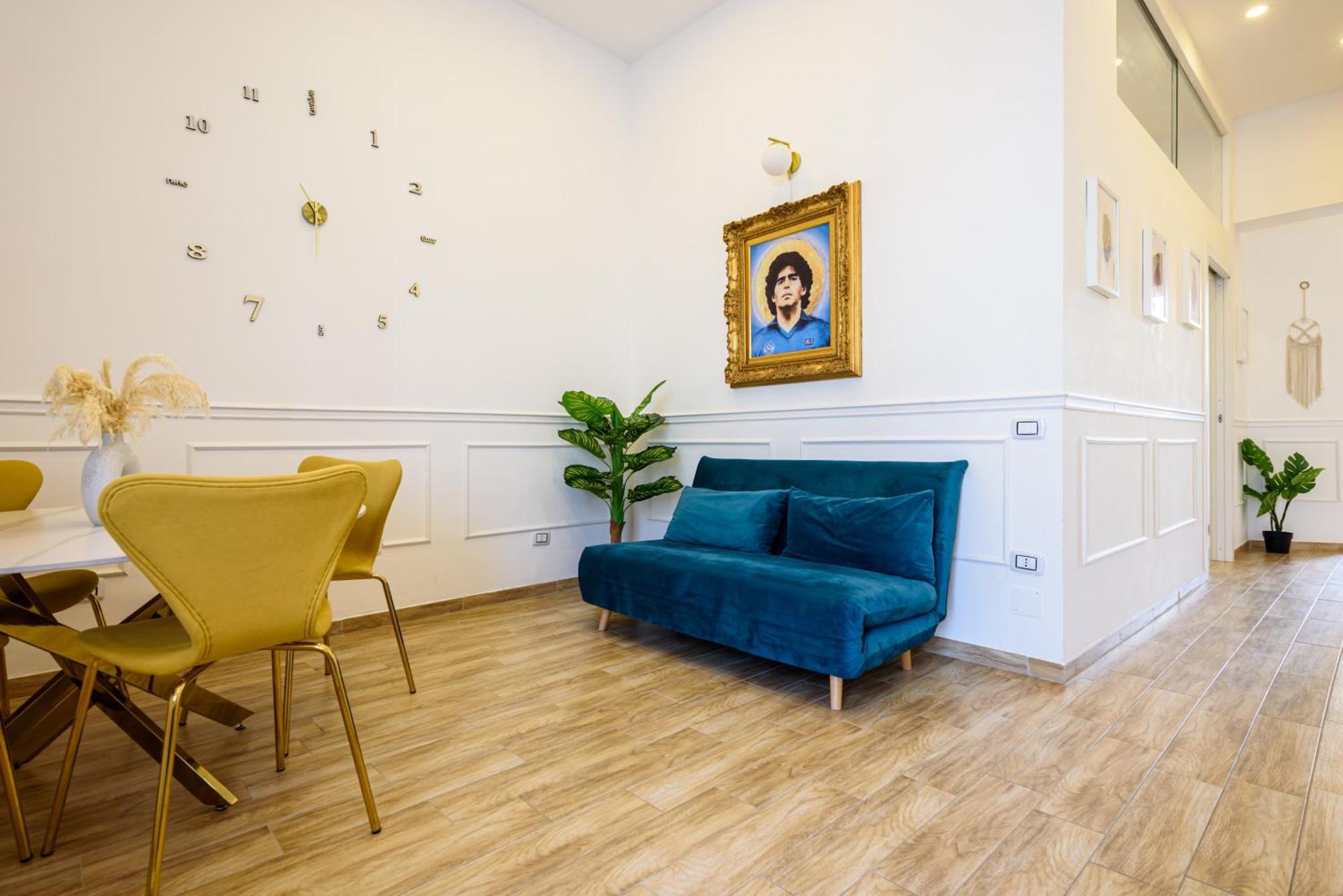 Luxury In * Napels